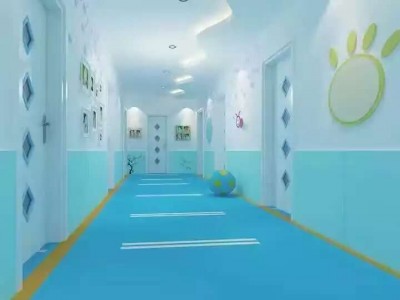 幼儿园塑胶地板